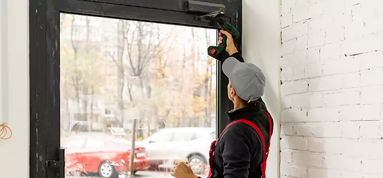 Comprehensive Door Closer Services in Brossard, QC