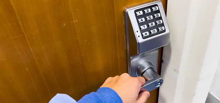 Why Choose Us for Your Keypad Lock Needs in Brossard, QC?