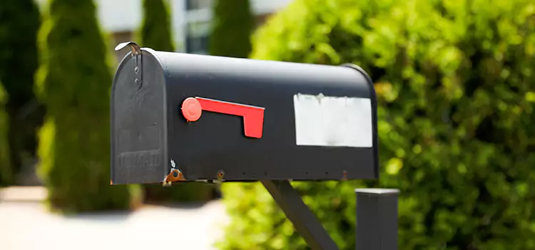 Secure Mailboxes for Packages Brossard