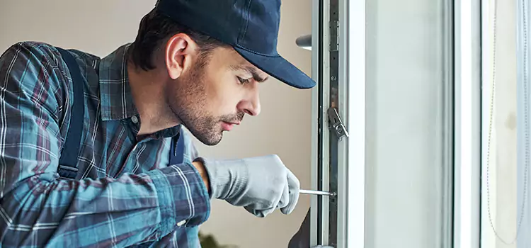 Emergency Response for Latch Issues Brossard